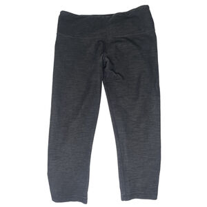 Women's Lululemon Athletica Size 4 Black Cropped Leggings